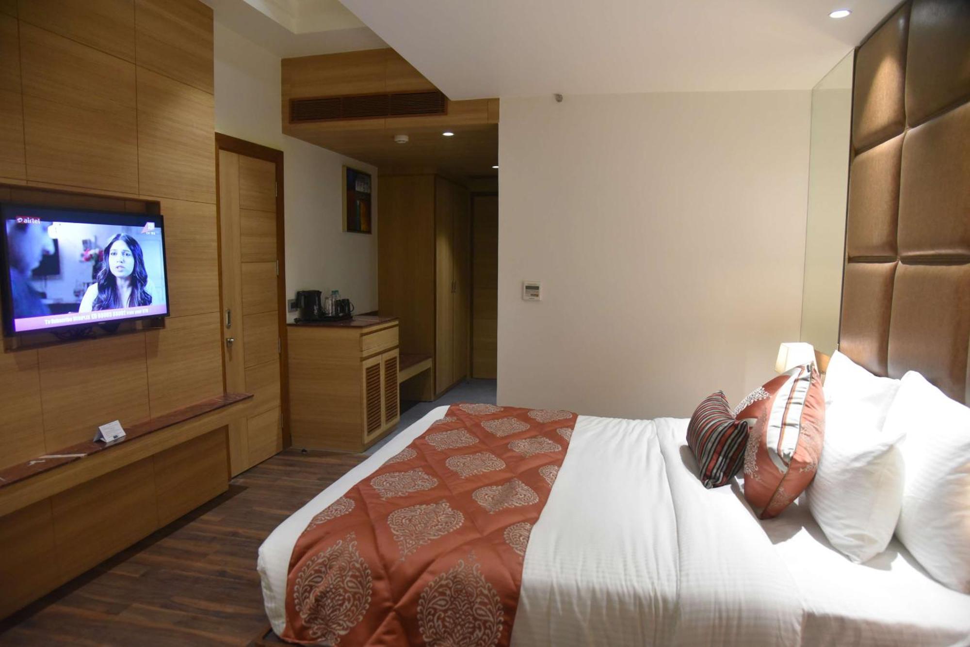 Best Western La Vista Pathānkot מראה חיצוני תמונה
