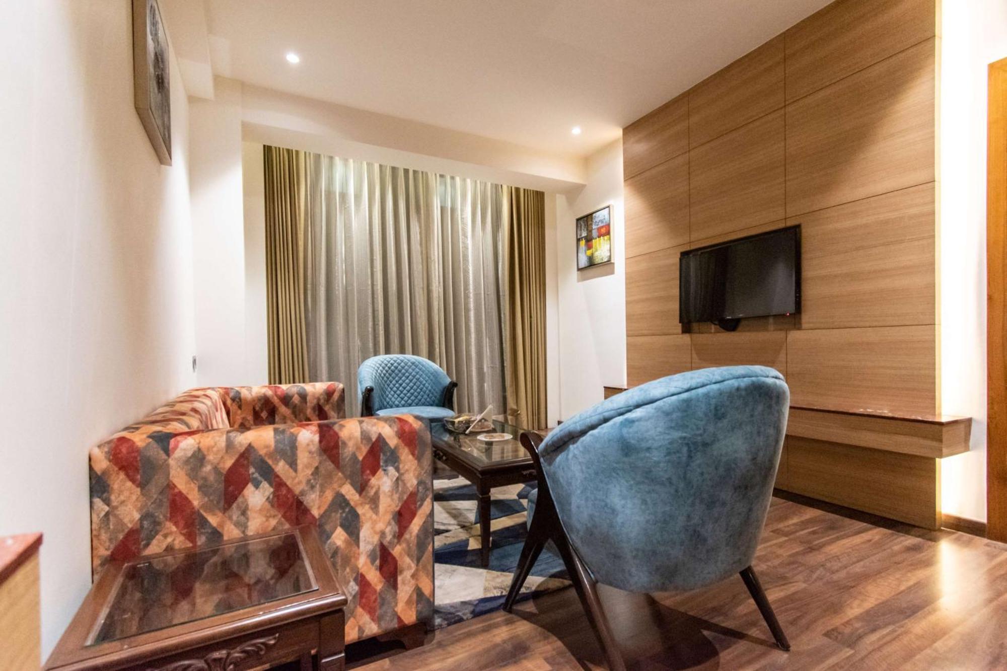 Best Western La Vista Pathānkot מראה חיצוני תמונה