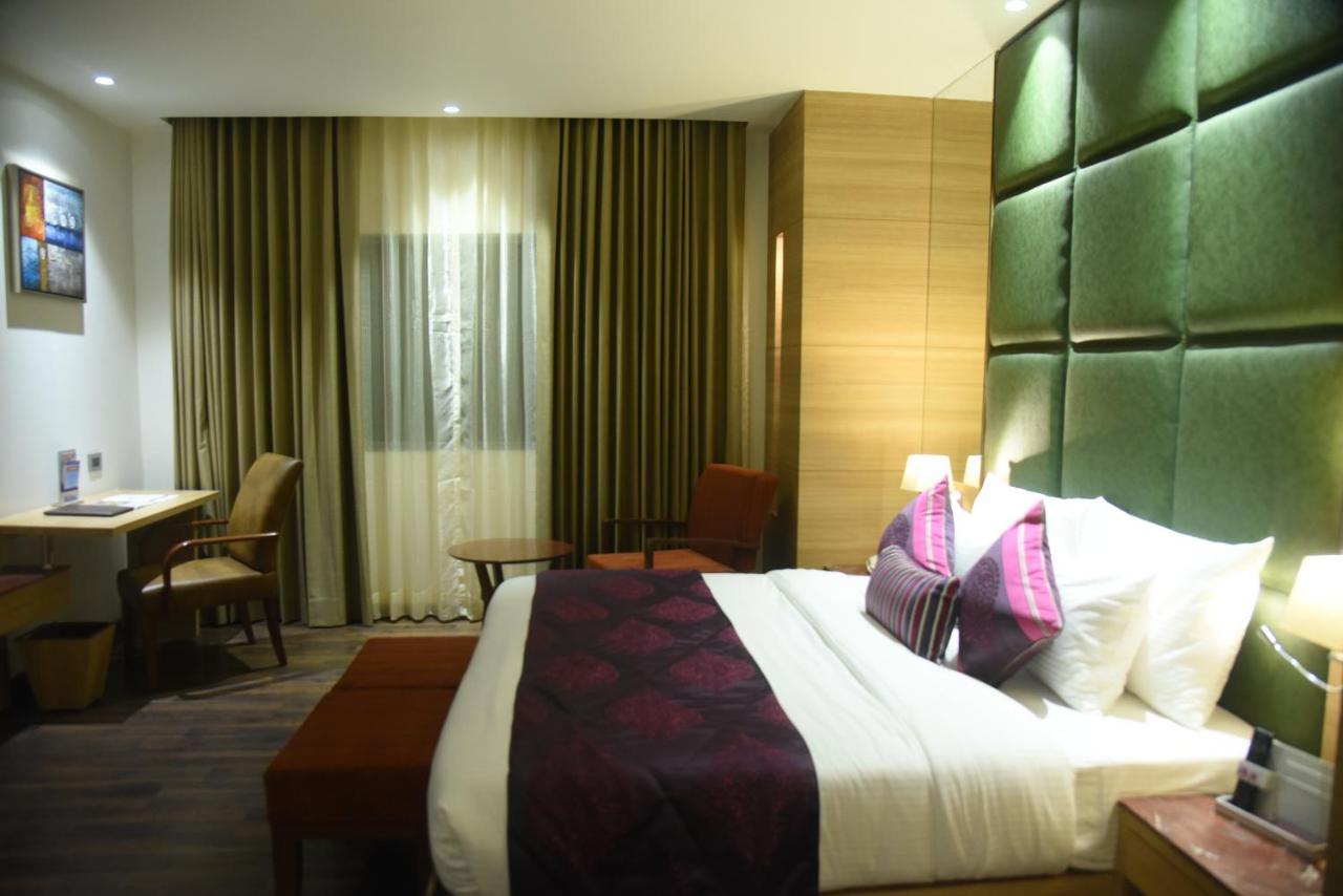 Best Western La Vista Pathānkot מראה חיצוני תמונה