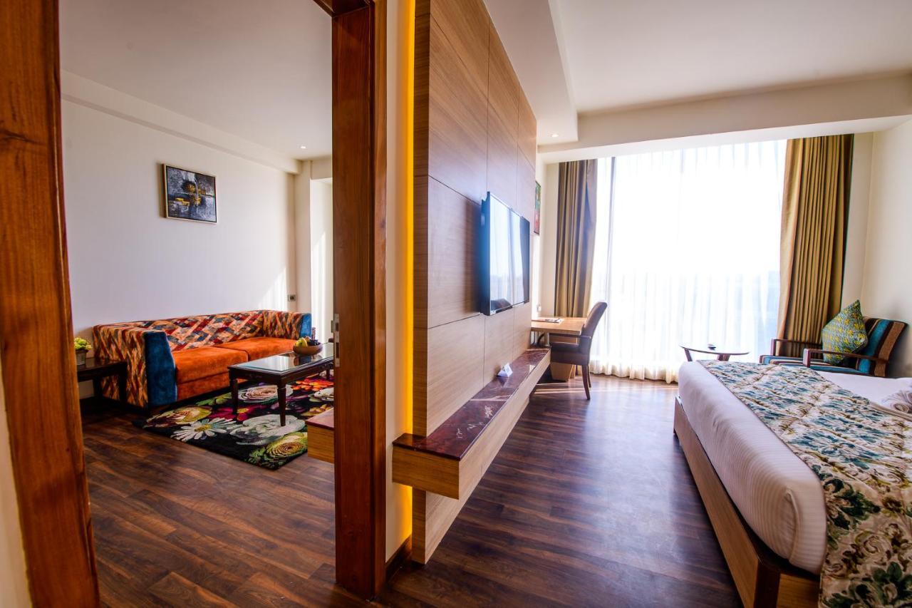 Best Western La Vista Pathānkot מראה חיצוני תמונה